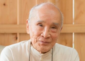 Шунтаро Таникава