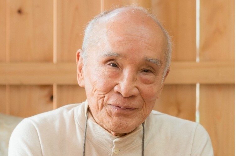 SHuntaro Tanikava