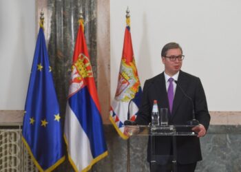 Вучич: Можат да му се јават на Бајден, Путин или било кој – парада нема да има!