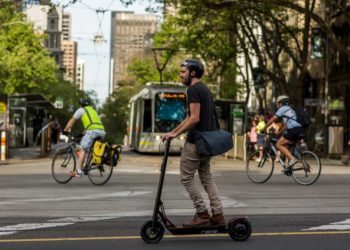 велосипеди и електрични тротинети