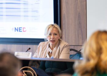 Малеска-Сачмароска: Транспарентноста на институциите е предуслов во борбата против корупцијата!