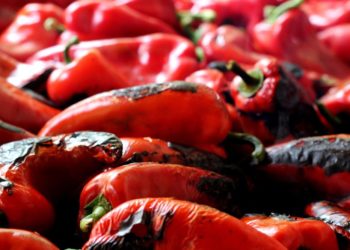 печење пиперки за ајвар