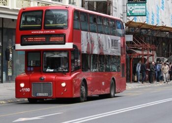 ЈСП: Дваесетина луѓе спречуваат возачите на автобуси да си ги вршат своите работни задачи