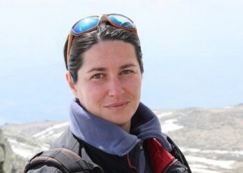 Оља Стојанова Џакова