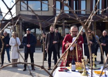 Винарија „Стоби“ традиционално ја закрои и освети виновата лоза по 14. пат