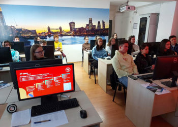 Бесплатни испити за дигитални вештини наменети за средношколци од сите градови низ земјава