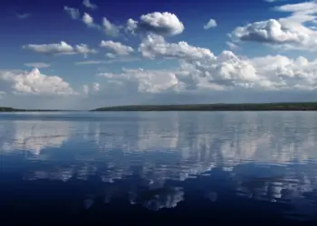 Вреден ресурс: Извозот на вода за пиење може да и донесе на Русија повеќе приход од извозот на нафта