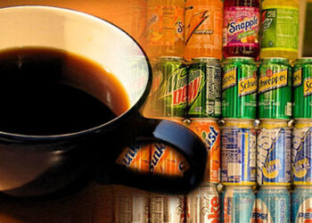 Кафе или газирани сокови: Што е помалку штетно за нашиот организам?