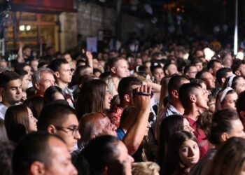 Златни денови Кратово 2023 ја докажа љубовта кон македонската авторска музика