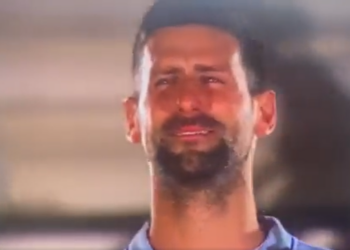 Новак Ѓоковиќ заплака на пречекот во неговата Србија