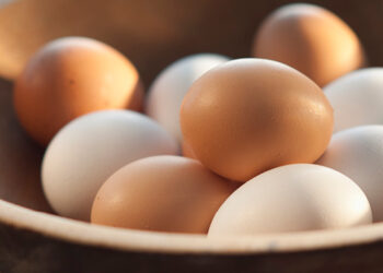 Колку долго може да се чуваат варените јајца во фрижидер?