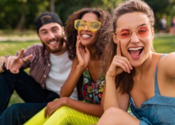 За овие 3 хороскопски знаци крајот на годината ќе биде многу среќен