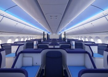 Дали знаете зошто седиштата во авионите се сини?