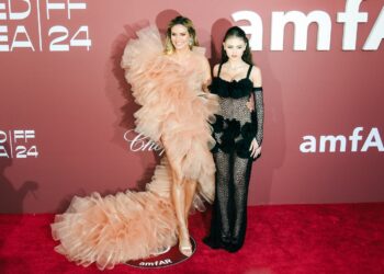 Хајди Клум со својата ќерка на црвениот тепих во Кан