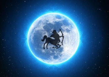 Полна месечина во Стрелец