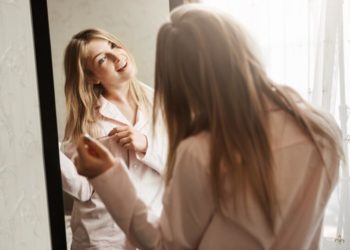 Зборувате сами со себе?