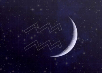 Млада Месечина во Водолија