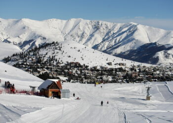 Зимска нега на кожата и патување на планина