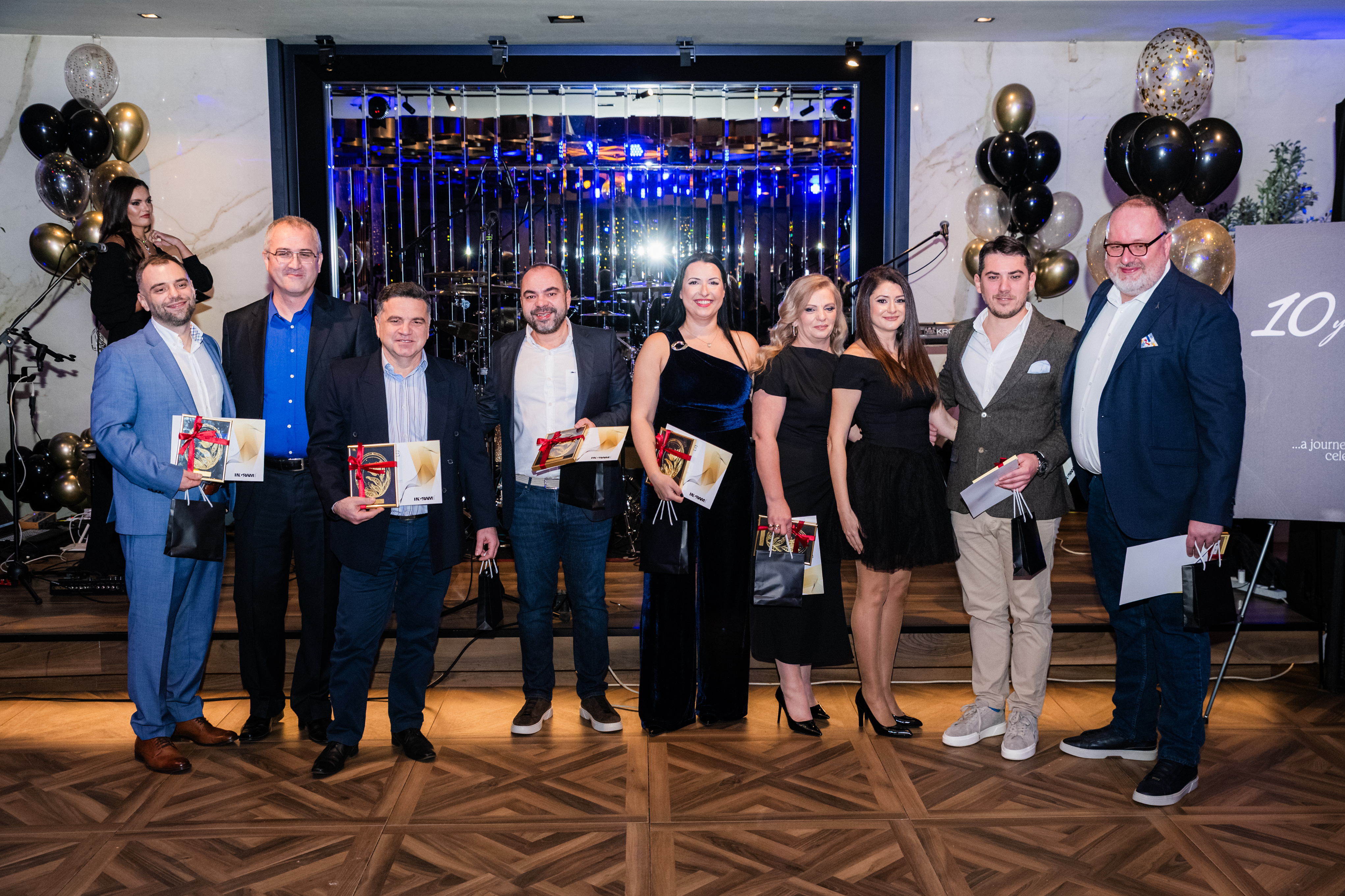 Ingram MicroDSC 1370