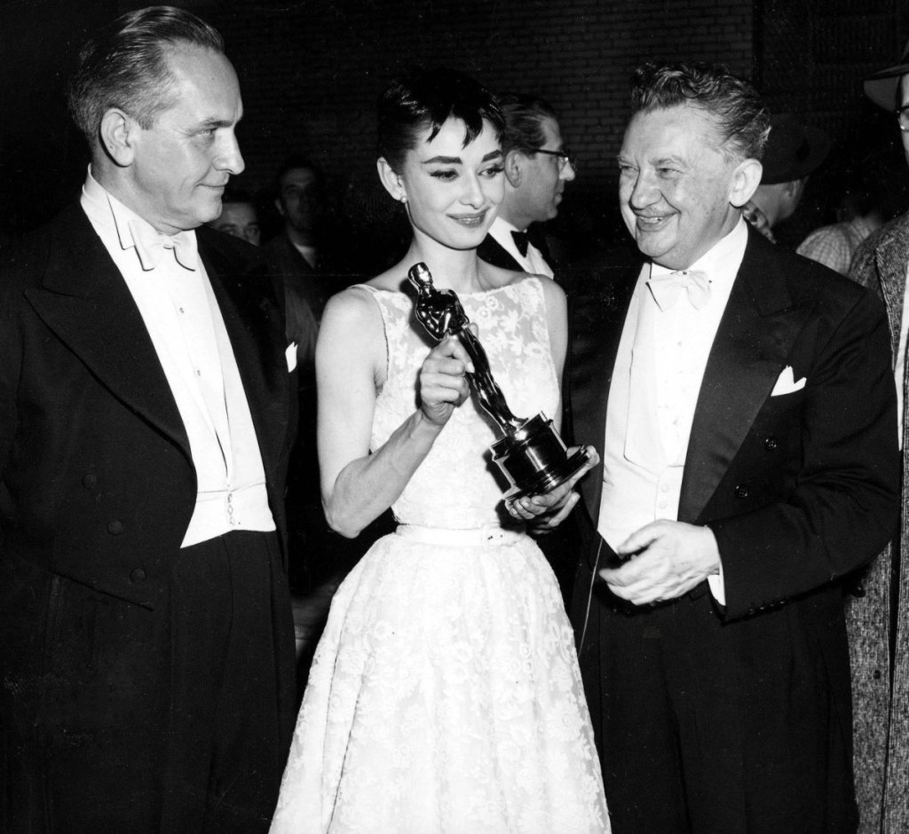 fustanot na odri hepbern