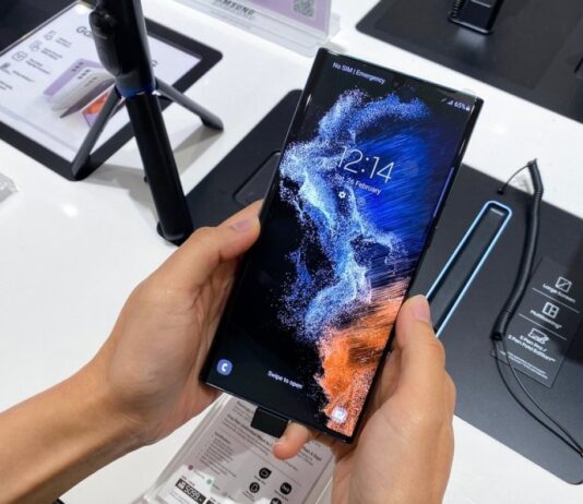 Телефон што лесно се поправа: Samsung модел за кој нема да ви треба сервис Samsung Galaxy S26 Ultra